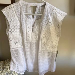 NWT. Daniel Rainn L white crochet top w/slip tank